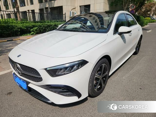 Mercedes-Benz A-Class 2023 Белый из Китая, фото 2