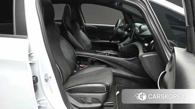 BYD Dolphin 2026 Светло-серебряный цвет из Кореи, фото 2
