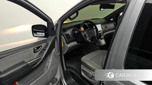 Hyundai The New Grand Starex 2020 Серебряный из Кореи, фото 2