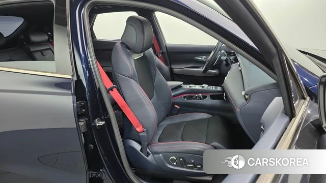 Genesis GV70 2023 Синий из Кореи, фото 2
