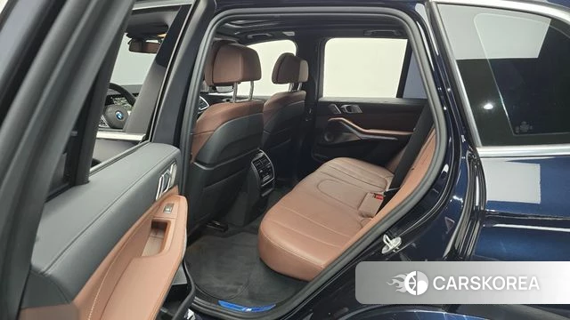 BMW X5 (G05) 2021 Черный из Кореи, фото 2