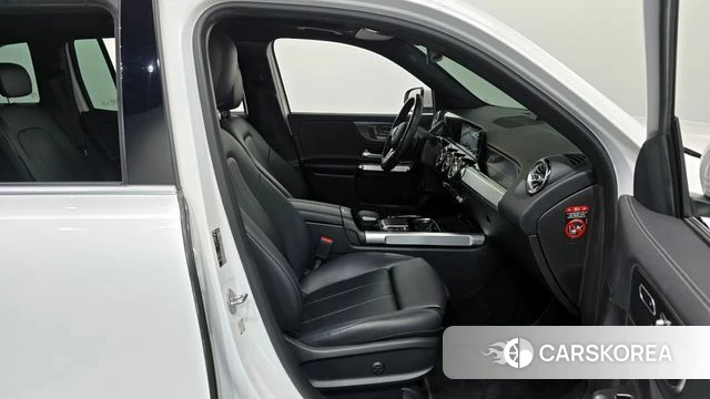 Mercedes-Benz GLB-Class X247 2021 Белый из Кореи, фото 2