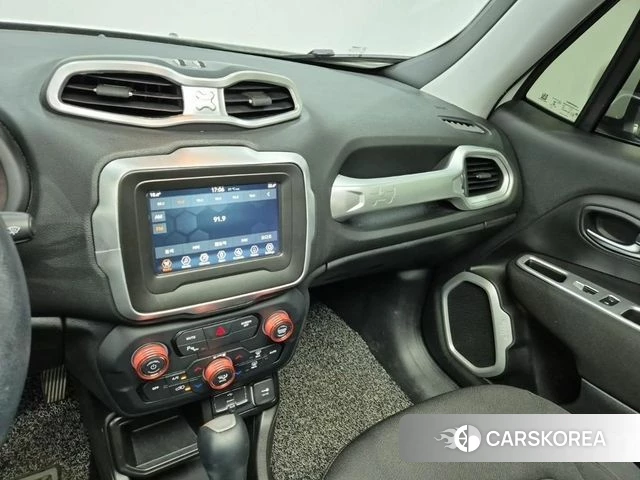 Jeep Renegade id 4952088 из Кореи 2