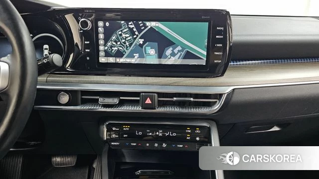 Kia K5 3rd generation 2023 Черный из Кореи, фото 2
