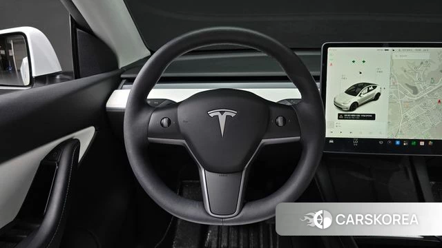 Tesla Model Y 2021 Белый из Кореи, фото 2