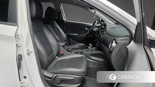 Hyundai The New Kona 2022 Белый из Кореи, фото 2