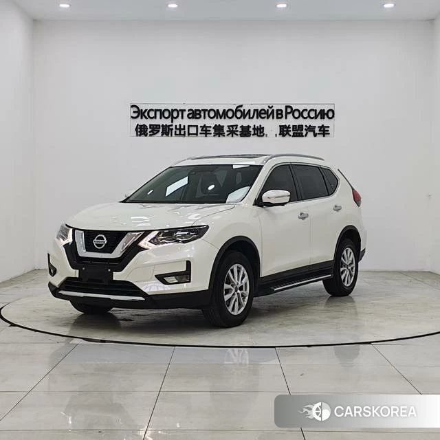 Nissan X-Trail 2022 Белый из Китая, фото 2