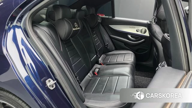 Mercedes-Benz E-Class W213 2021 Синий из Кореи, фото 2
