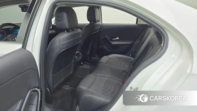 Mercedes-Benz A-Class W177 2020 Белый из Кореи, фото 2