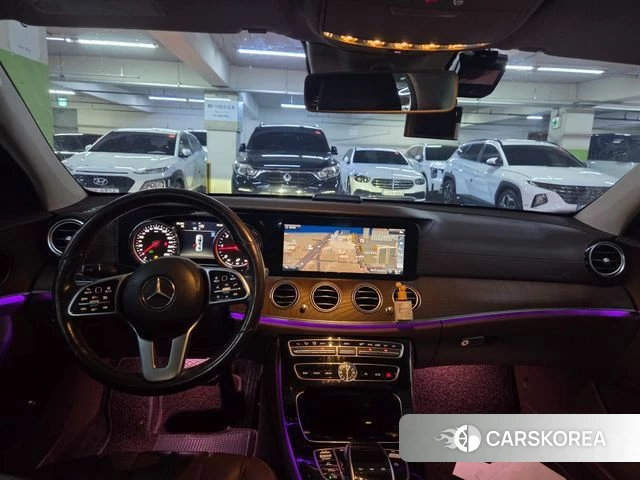 Mercedes-Benz E-Class W213 2019 Белый из Кореи, фото 2