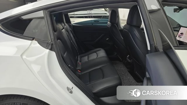 Tesla Model 3 2022 Белый из Кореи, фото 2