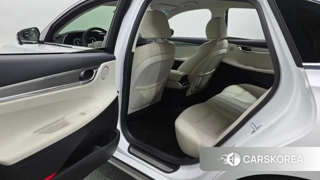 Hyundai The New Grandeur IG Hybrid 2022 Белый из Кореи, фото 2