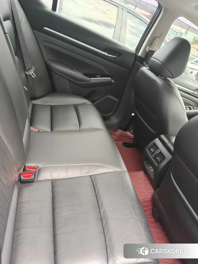 Nissan Altima 2021 Белый из Китая, фото 2