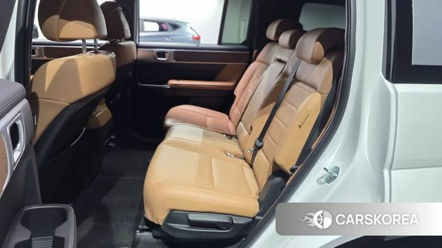 Hyundai Santa Fe (MX5) 2024 Белый из Кореи, фото 2
