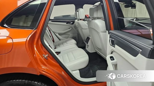 Porsche Macan 2022 Оранжевый из Кореи, фото 2