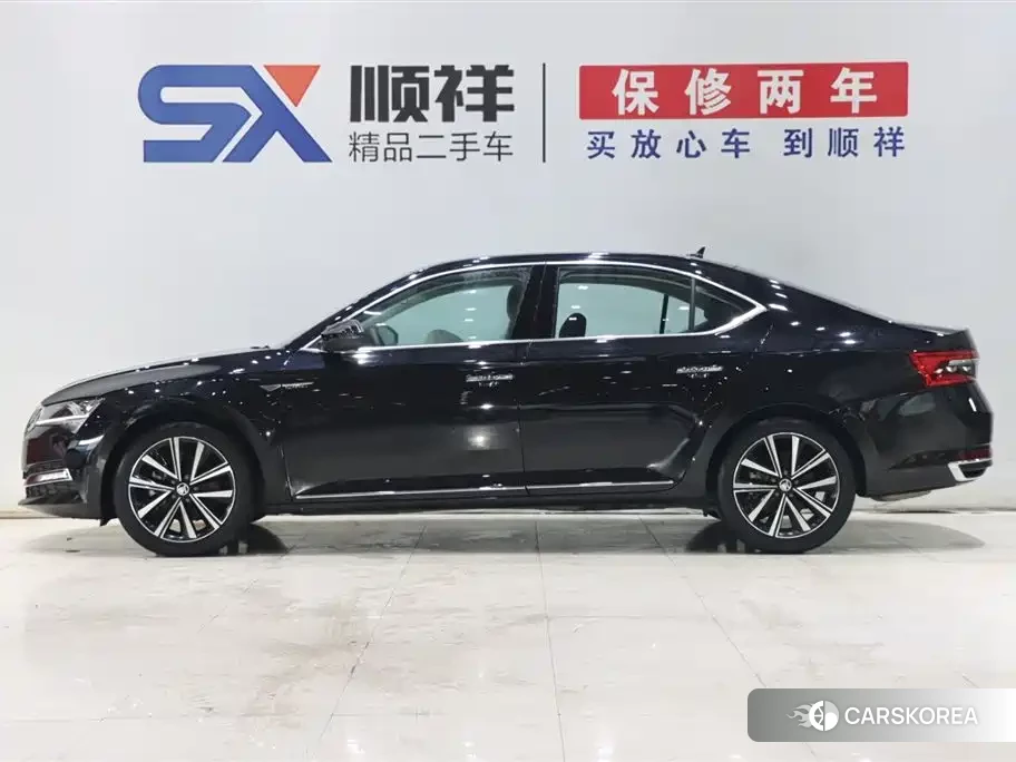 Skoda Superb 2024 Черный из Китая, фото 2