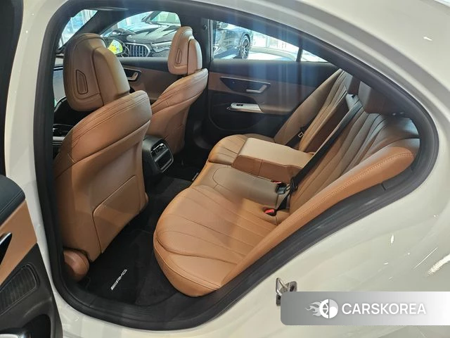 Mercedes-Benz E-Class W214 2026 Белый из Кореи, фото 2