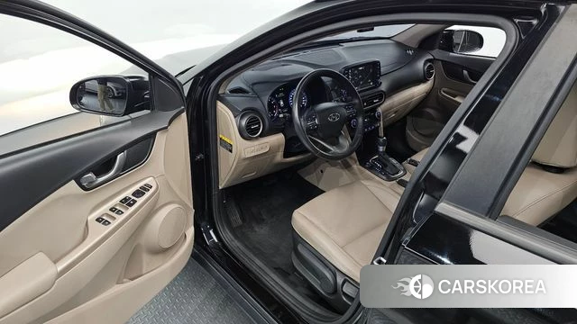 Hyundai Kona 2019 Черный из Кореи, фото 2