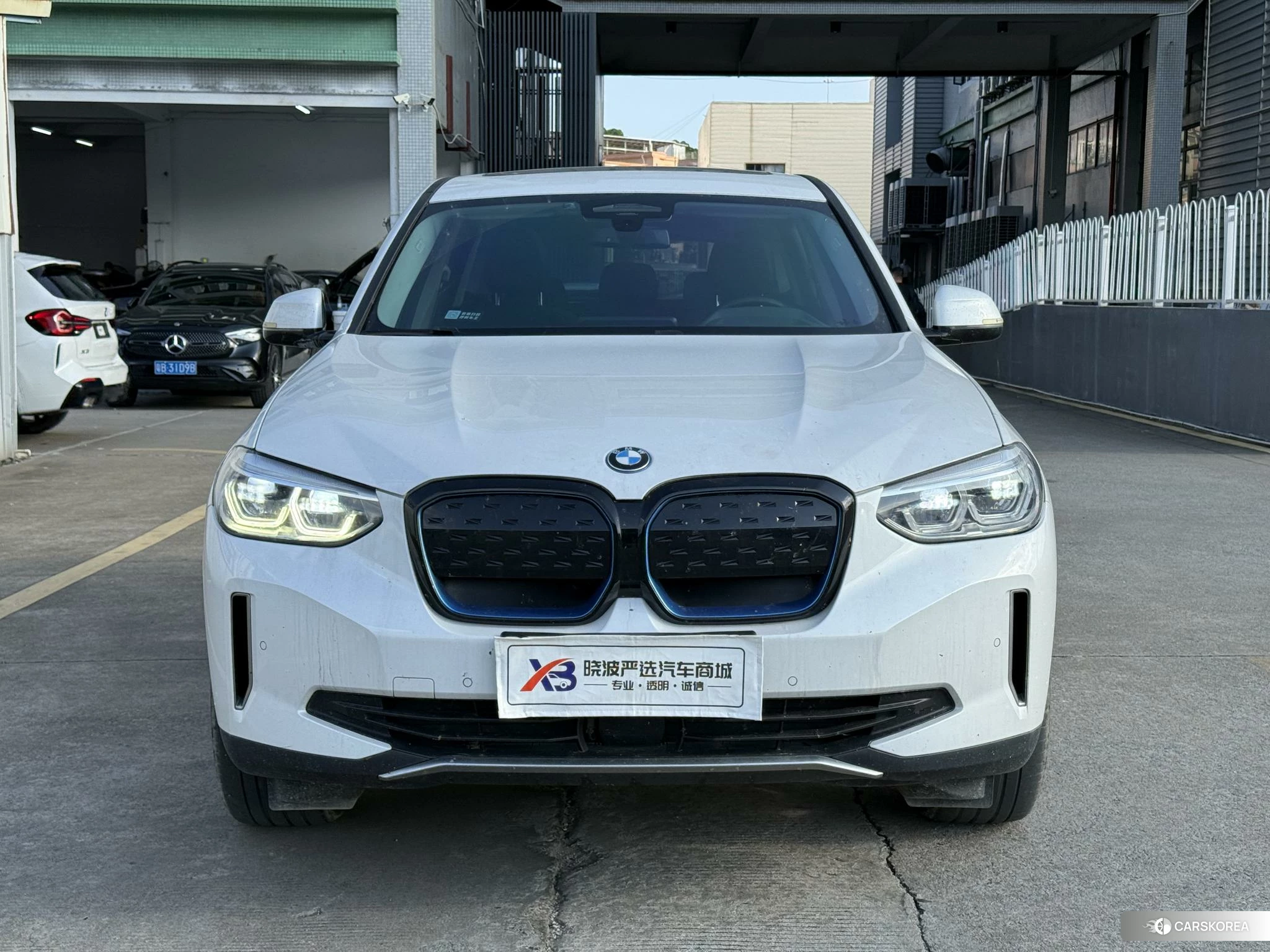 BMW iX3 2020 Белый из Китая, фото 2