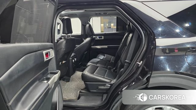 Ford Explorer 6th Generation 2021 Черный из Кореи, фото 3