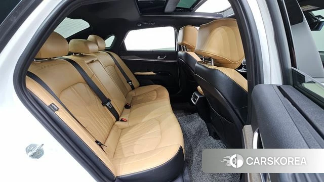 Kia K5 3rd generation 2021 Белый из Кореи, фото 2