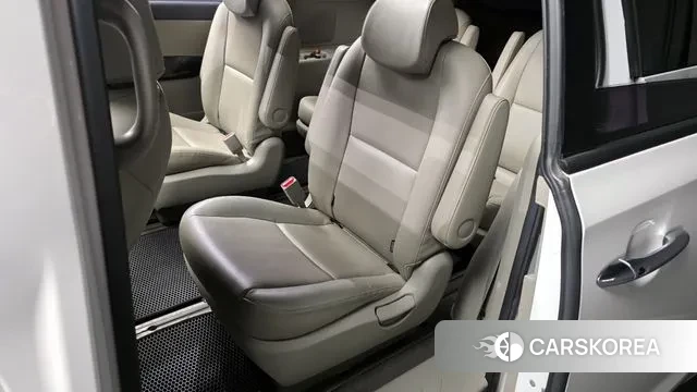 Kia The New Carnival 2018 Белый из Кореи, фото 2