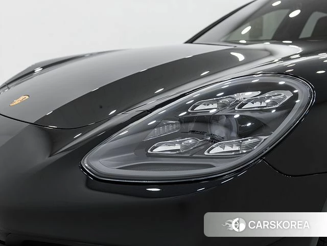 Porsche Panamera (971) 2023 Черный из Кореи, фото 2