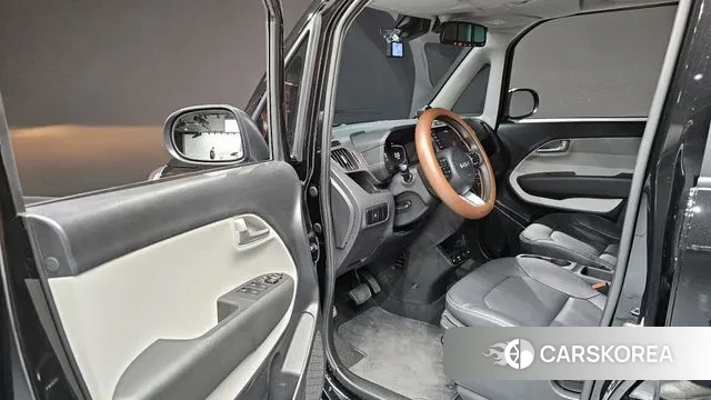 Kia The New Kia Ray 2023 Черный из Кореи, фото 2