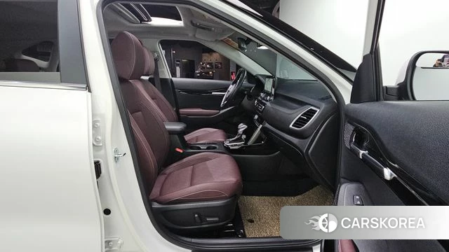 Kia Seltos 2021 Белый из Кореи, фото 2