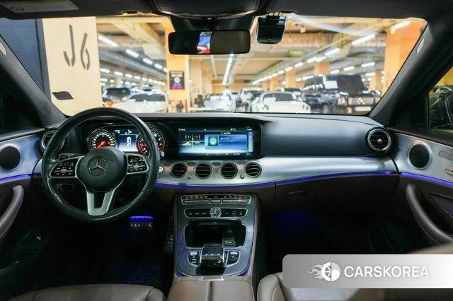 Mercedes-Benz E-Class W213 2020 Серый из Кореи, фото 2