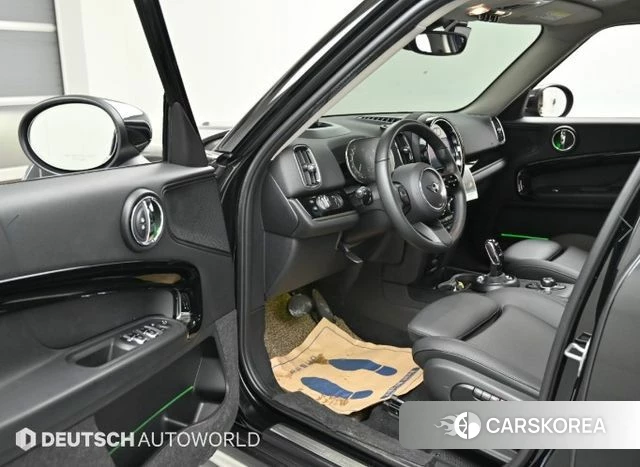 Mini Cooper Countryman 2022 Черный из Кореи, фото 2