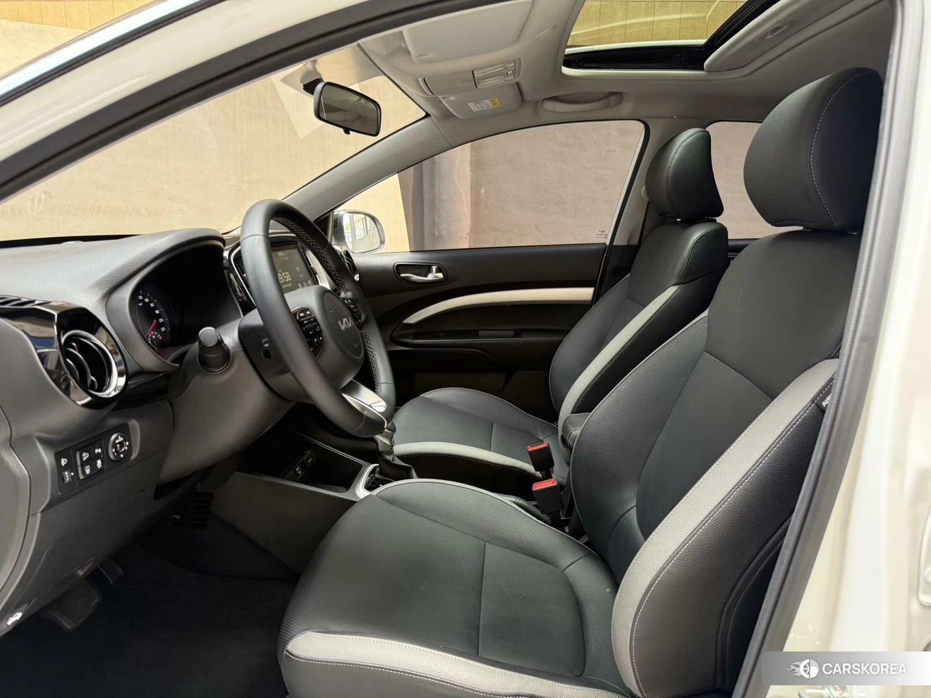 Kia KX1 2021 Белый из Китая, фото 2