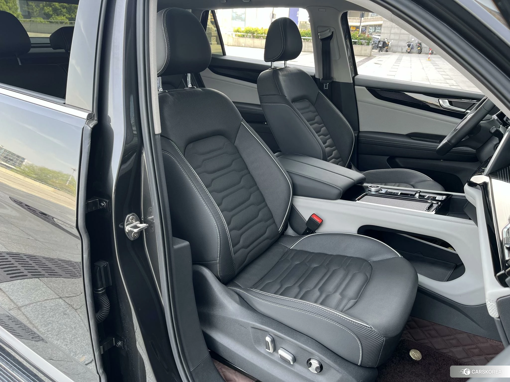 Volkswagen Teramont 2021 Черный из Китая, фото 2
