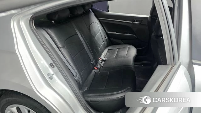 Hyundai Avante AD 2018 Серебряный из Кореи, фото 2