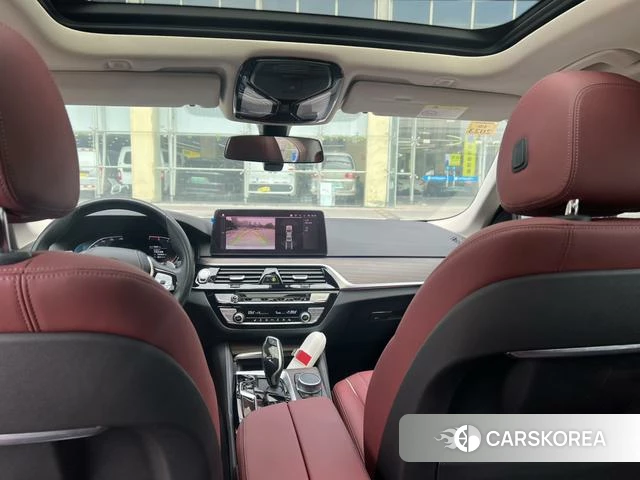 BMW 5 series 2021 Белый из Китая, фото 2