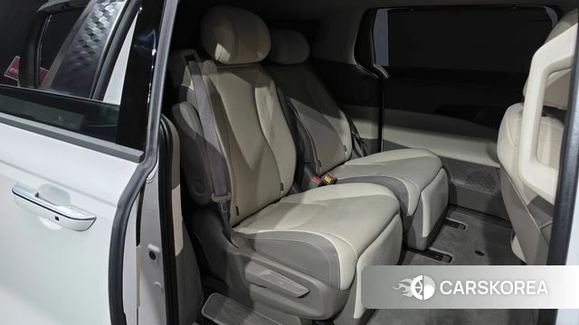 Kia The New Carnival 4th Generation 2026 Белый из Кореи, фото 2
