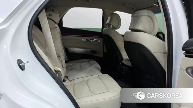 Genesis GV70 2025 Белый из Кореи, фото 2