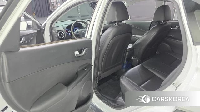 Hyundai The New Kona 2022 Белый из Кореи, фото 2