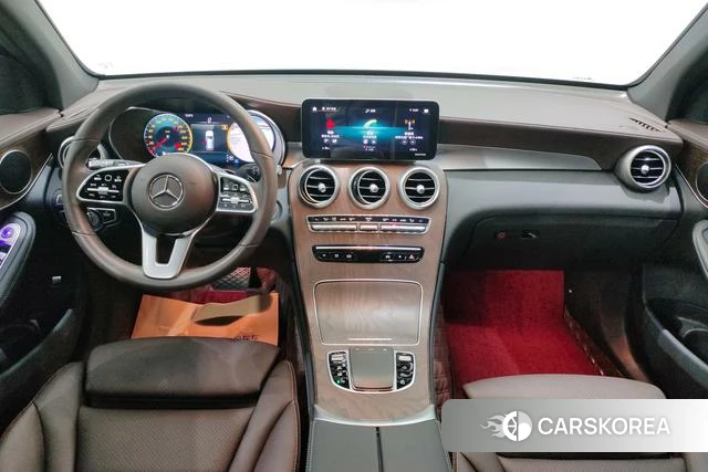 Mercedes-Benz GLC 2020 Белый из Китая, фото 2