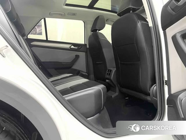 Volkswagen T-Roc 2024 Белый из Китая, фото 2