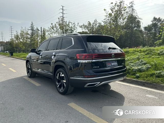 Volkswagen Teramont 2022 Черный из Китая, фото 2