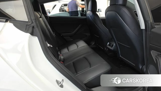 Tesla Model 3 2022 Белый из Кореи, фото 2