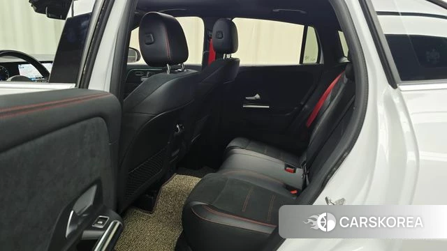 Mercedes-Benz GLA - Class H247 2021 Белый из Кореи, фото 2