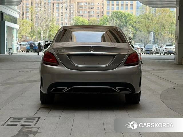 Mercedes-Benz C-class 2021 Серебристо-серый из Китая, фото 2