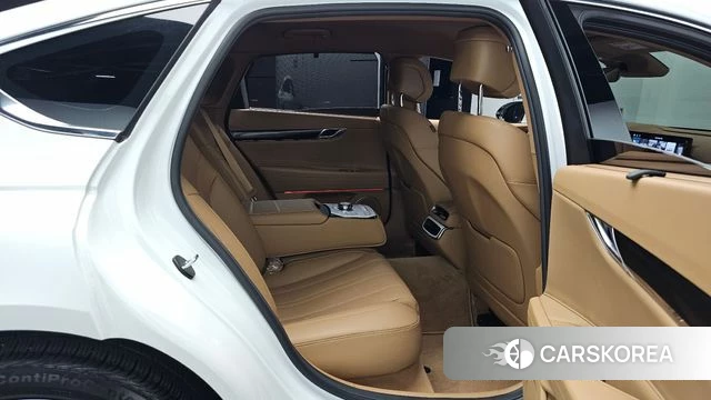 Genesis G80 (RG3) 2026 Белый из Кореи, фото 2