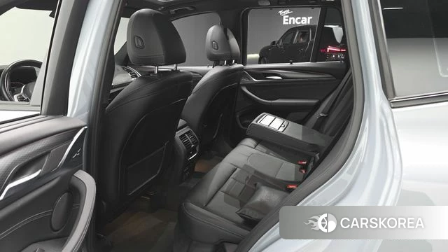 BMW X3 (G01) 2022 Серебристо-серый из Кореи, фото 2