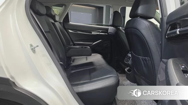 Kia Seltos 2022 Белый из Кореи, фото 2