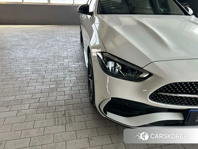 Mercedes-Benz C-class 2024 Белый из Китая, фото 2