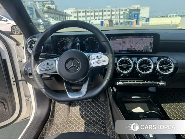 Mercedes-Benz A-Class 2021 Белый из Китая, фото 2