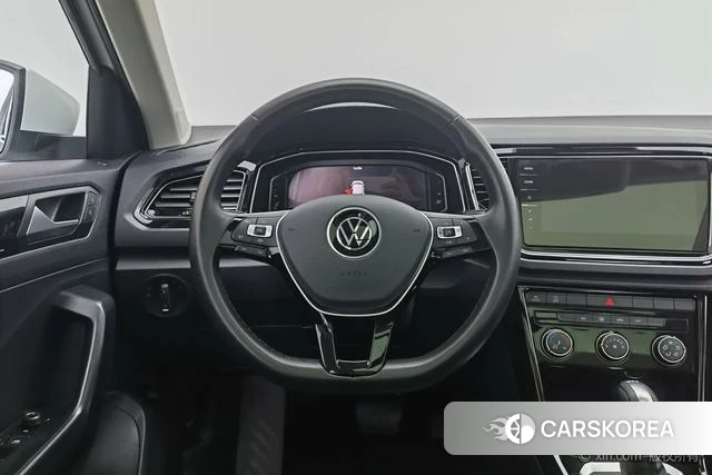 Volkswagen T-Roc 2021 Белый из Китая, фото 2